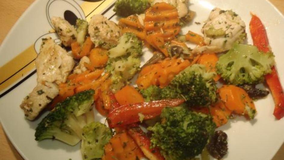 Domowe warzywa z patelni z mięsem