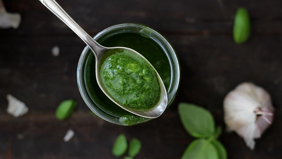 Pistou – zielony dodatek do zupy