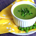 Zupa krem z zielonego groszku na przekór zimie