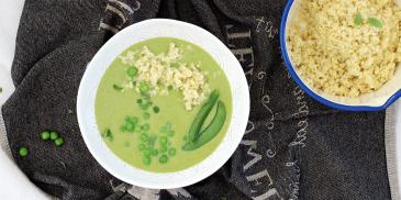 Wiosenna zupa krem z brokuła i groszku z kaszą jaglaną